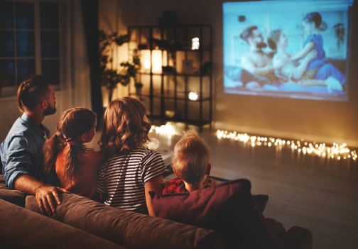 Hišni kino: Uživajte kot v kinu kar iz domačega naslonjača