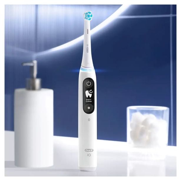 ELEKTRIČNA ZOBNA ŠČETKA ORALB IO6 DUO BELA/ROZA