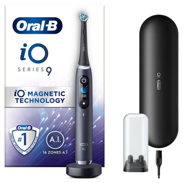 ELEKTRIČNA ZOBNA ŠČETKA ORALB IO9 ČRNA