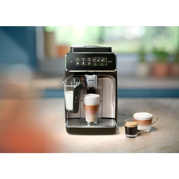 KAVNI ESPRESSO AVTOMAT PHILIPS EP3343/50