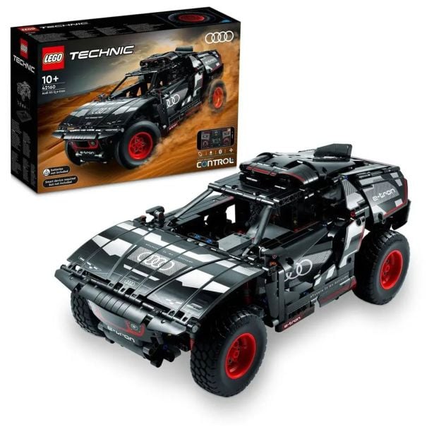 KOCKE LEGO AUDI RS Q E-TRON