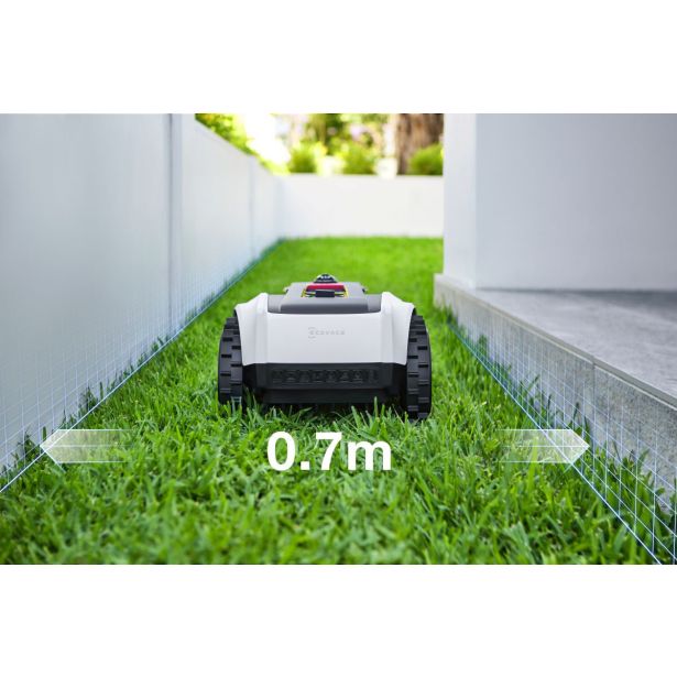 ROBOTSKA KOSILNICA ECOVACS GOAT O500 PANORAMA